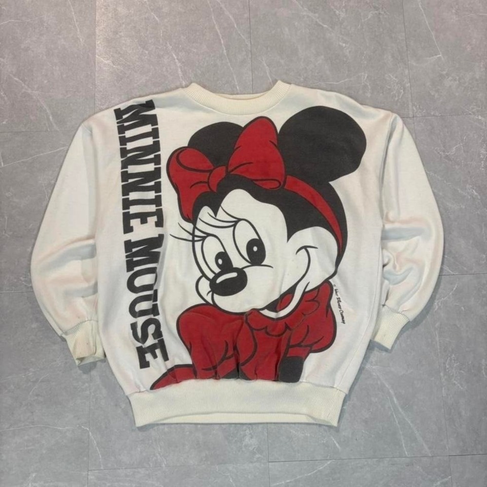 90s Disney Minnie Mouse white crewneck sweatshirt #disney
